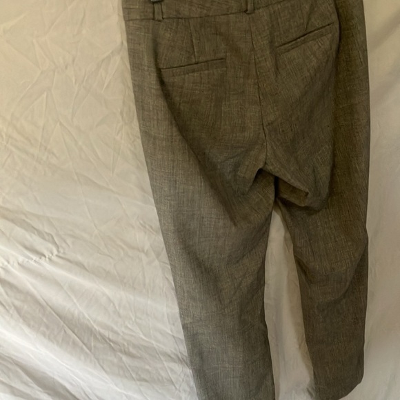 Banana Republic: Gray Ryan Curvy Fit Straight Leg- 2 - Picture 14 of 16